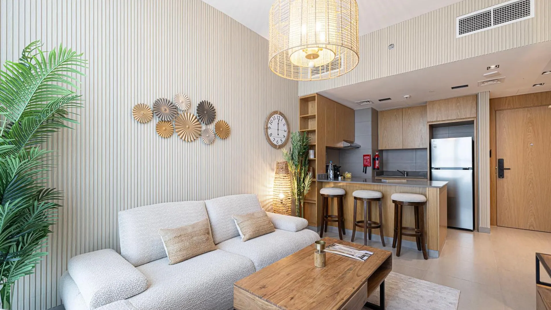 Apartament 1Br The Monarch Suite By Blue Cloud Holidays Szardża