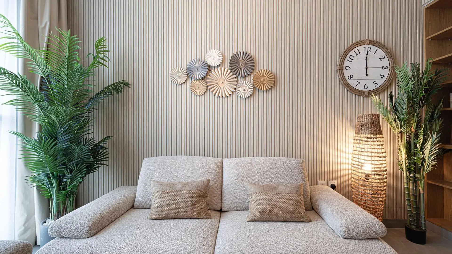 Apartament 1Br The Monarch Suite By Blue Cloud Holidays Szardża